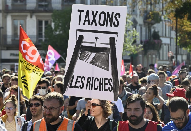 France block everything