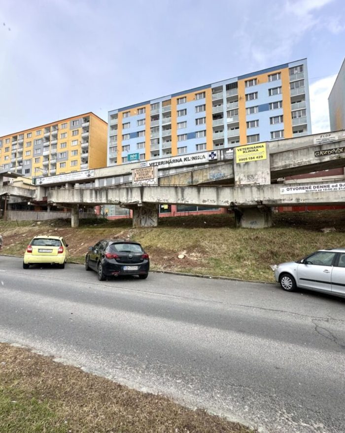 Enviro: oprava schodísk a rampy v banskej bystrici