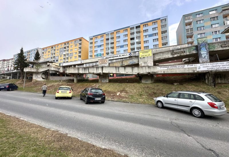 Enviro: oprava schodísk a rampy v banskej bystrici