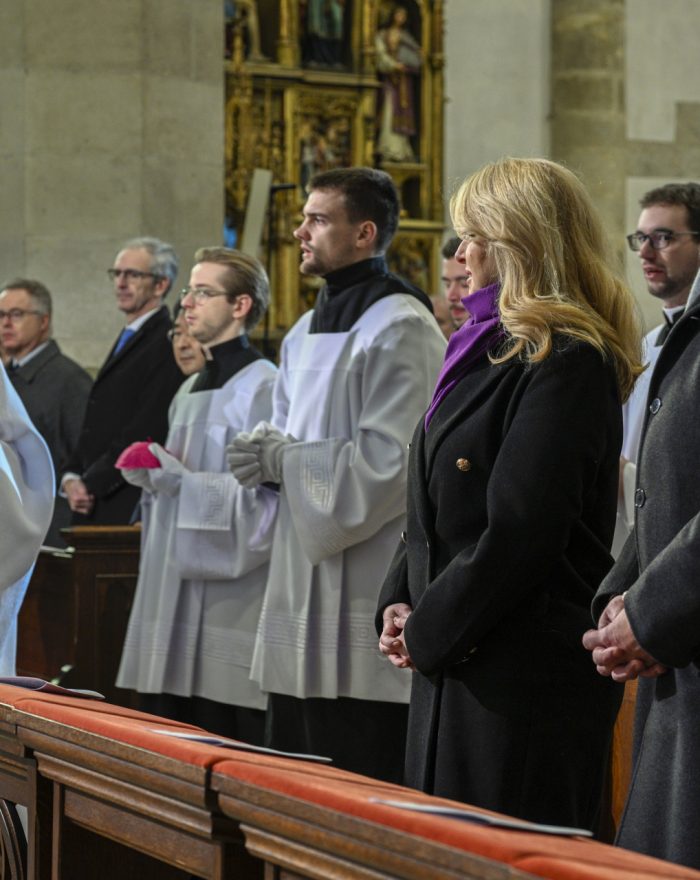 CIRKEV: Slávnostná svätá omša