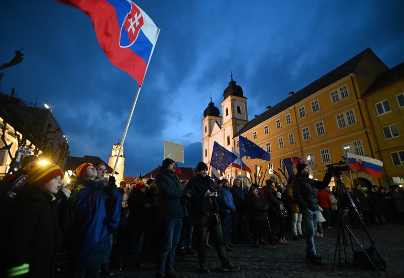 PROTEST: Slovensko je Európa! v Trenčíne