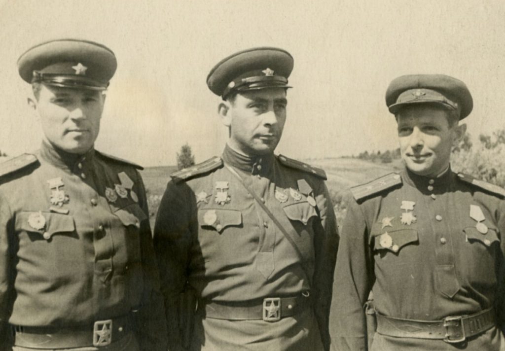 Velenie 1. gardovej inžinierskej brigády osobitného určenia v obci Veretenino, Kurská oblasť (jún 1943) [Zdroj - Mos.ru, CC BY 4.0]